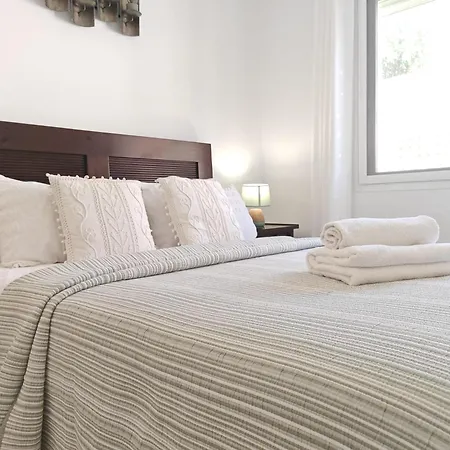 Beachfront Townhouse Holiday home