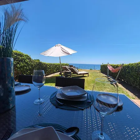 Beachfront Townhouse Holiday home *