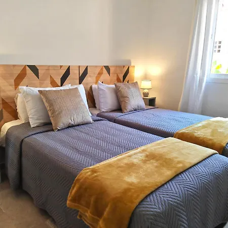 Сasa de vacaciones Beachfront Townhouse